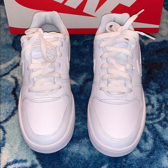 Nike Ebernon Low White Shoes New In Box - Picture 2 of 6